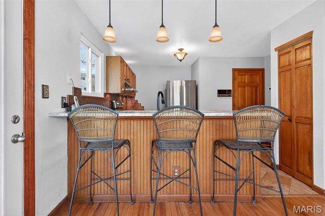 2 Walnut Creek Court, St Charles, MO 63304