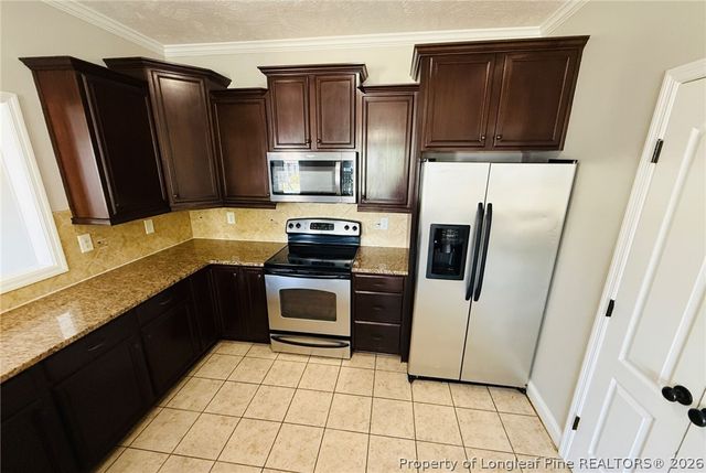 4033 Des Planes Avenue, Fayetteville, NC 28306