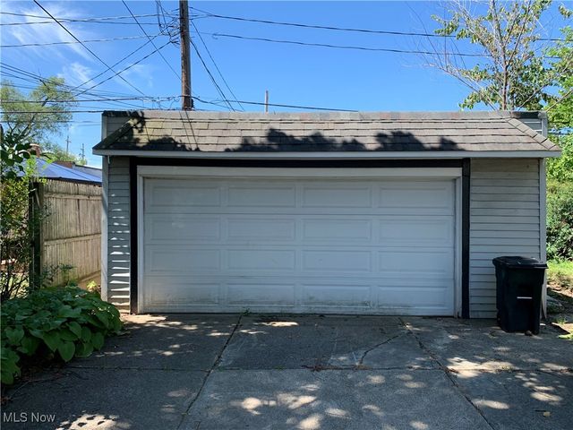 3596 Lindholm Road, Shaker Heights, OH 44120