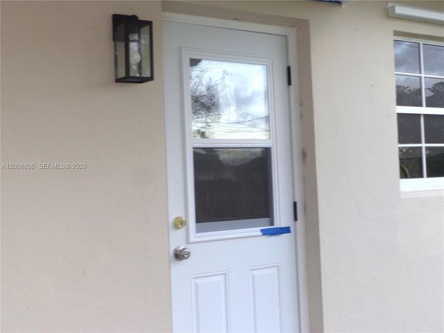 10020 Dominican Dr, Cutler Bay, FL 33189