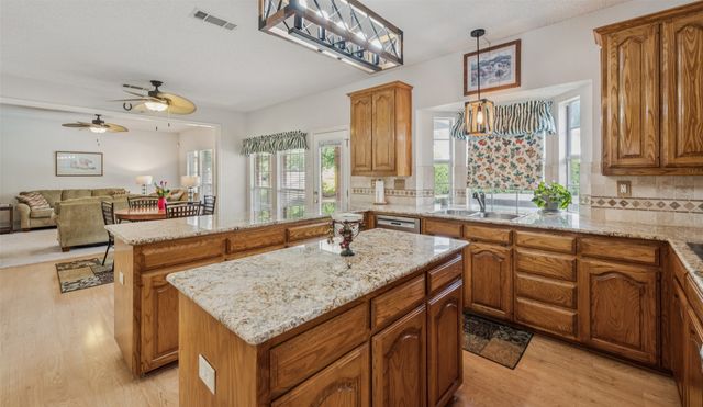 8041 Rushmore Road, Fort Worth, TX 76137
