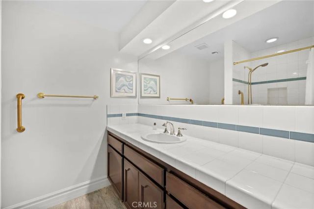 1001 Eadington, Brea, CA 92821