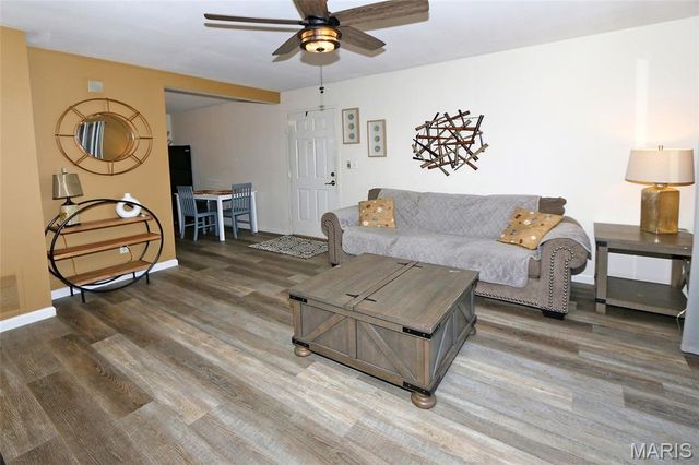 12842 Portulaca Drive C, Unincorporated, MO 63146