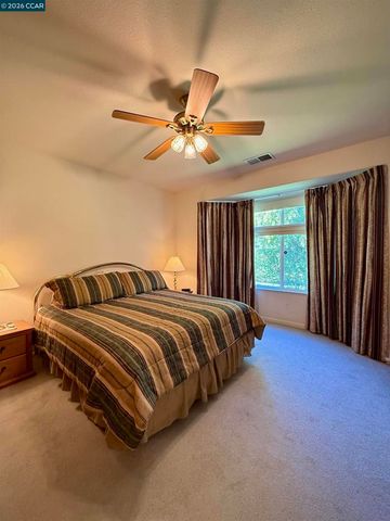 1010 Centennial Dr, Brentwood, CA 94513
