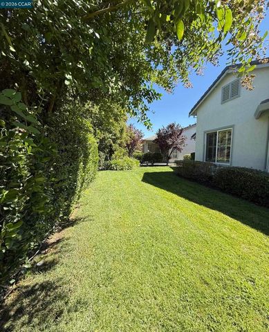 1010 Centennial Dr, Brentwood, CA 94513
