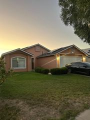 2564 S Habitat, Fresno, CA 93706