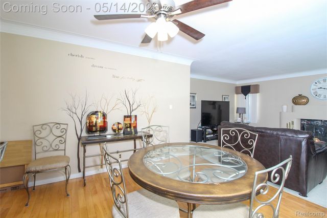 14635 Warwick Street, Detroit, MI 48223