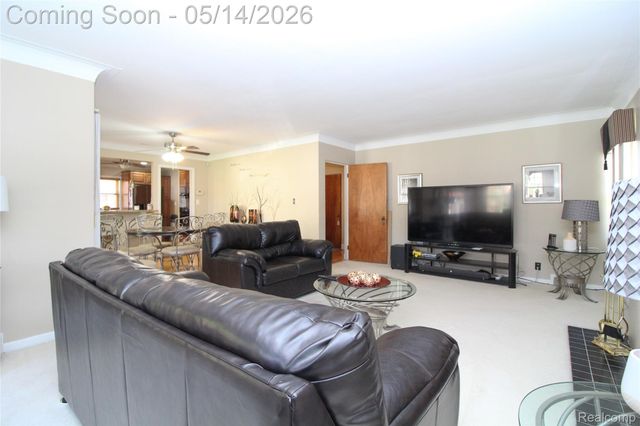 14635 Warwick Street, Detroit, MI 48223