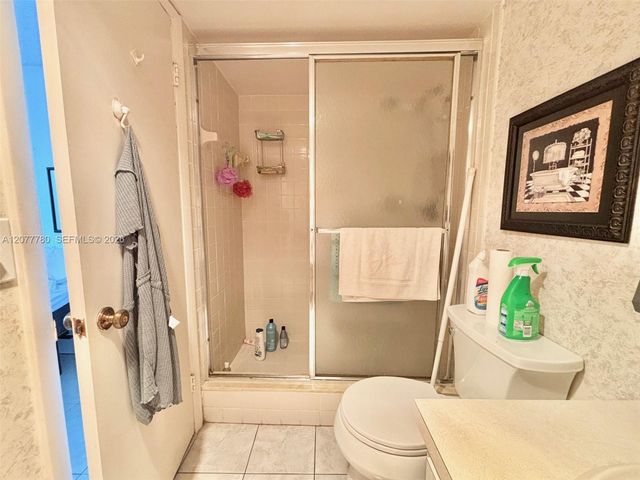141 SE 3rd Avenue 402, Dania Beach, FL 33004