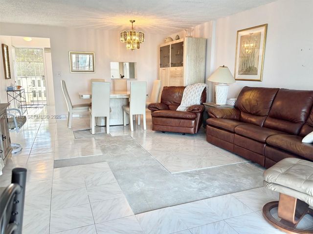 141 SE 3rd Avenue 402, Dania Beach, FL 33004