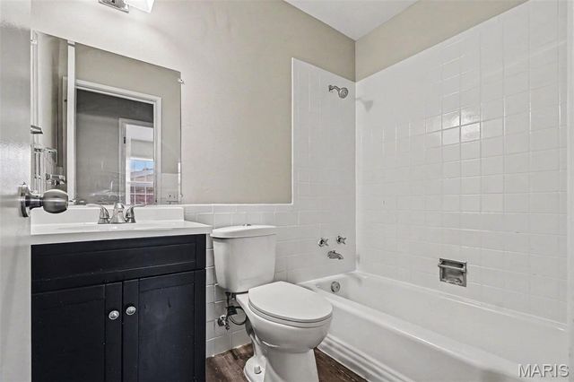 3265 Classic Drive, Florissant, MO 63033