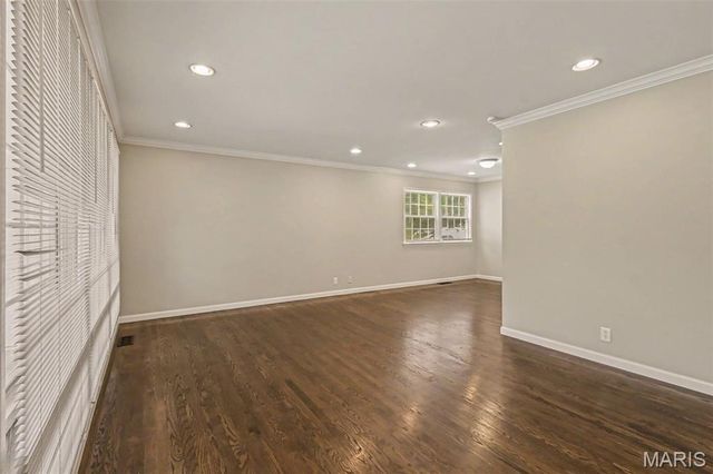 3265 Classic Drive, Florissant, MO 63033