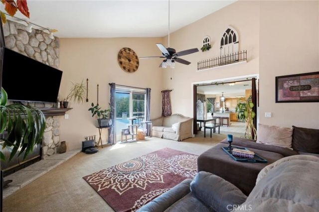 9545 Hamilton St, Rancho Cucamonga, CA 91701