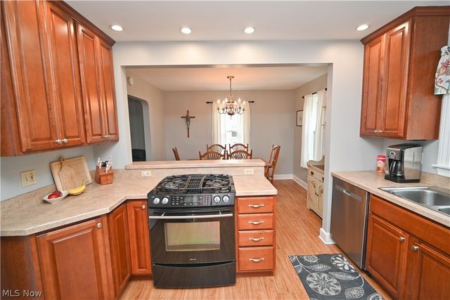 482 Ewing Road, Youngstown, OH 44512