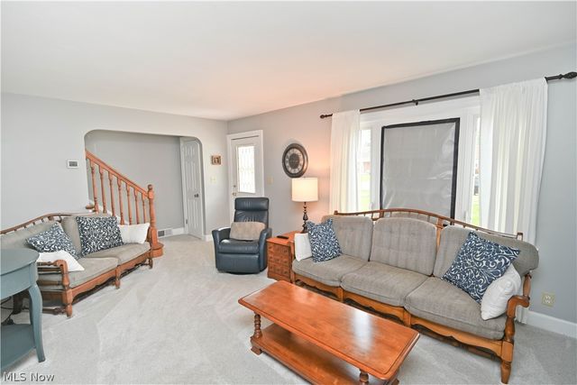 482 Ewing Road, Youngstown, OH 44512