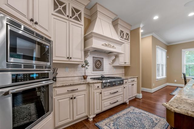 2928 Bobwhite Trail, Lexington, KY 40509