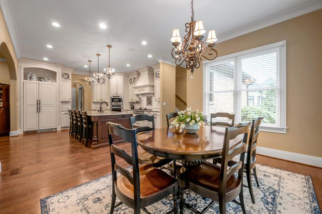 2928 Bobwhite Trail, Lexington, KY 40509