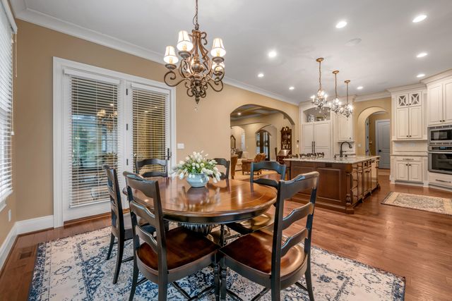 2928 Bobwhite Trail, Lexington, KY 40509