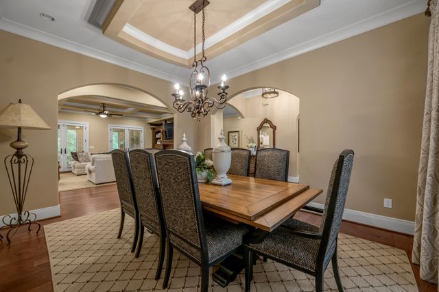 2928 Bobwhite Trail, Lexington, KY 40509