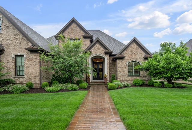 2928 Bobwhite Trail, Lexington, KY 40509