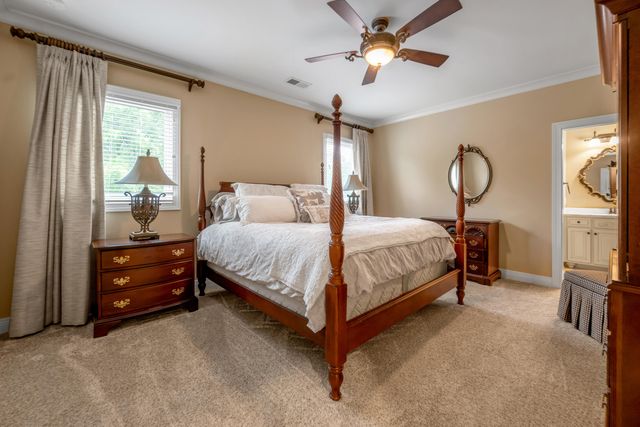 2928 Bobwhite Trail, Lexington, KY 40509