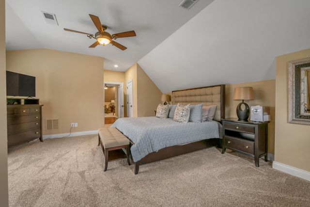 2928 Bobwhite Trail, Lexington, KY 40509