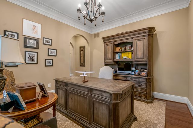 2928 Bobwhite Trail, Lexington, KY 40509