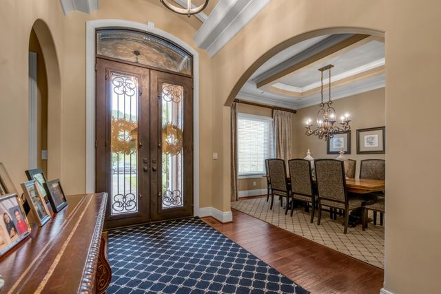 2928 Bobwhite Trail, Lexington, KY 40509