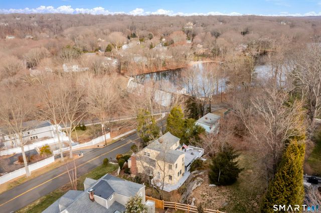 385 Samp Mortar Drive, Fairfield, CT 06824