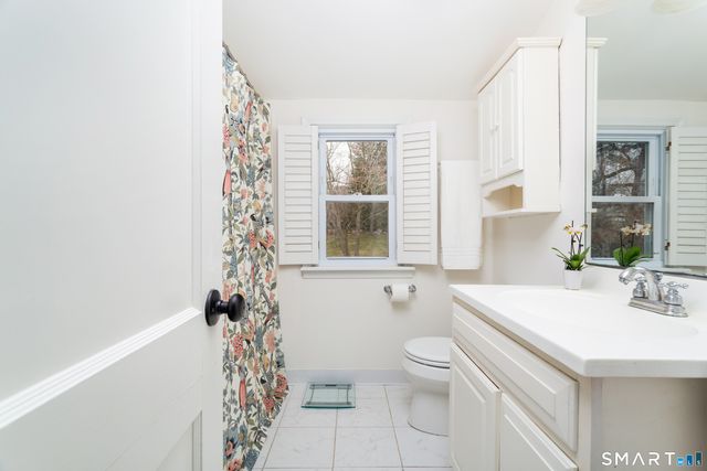 385 Samp Mortar Drive, Fairfield, CT 06824