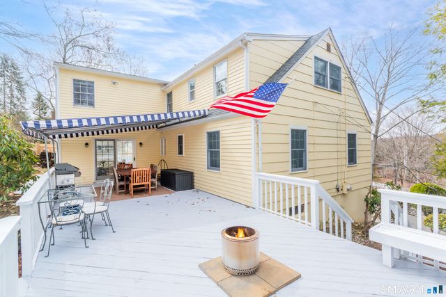 385 Samp Mortar Drive, Fairfield, CT 06824