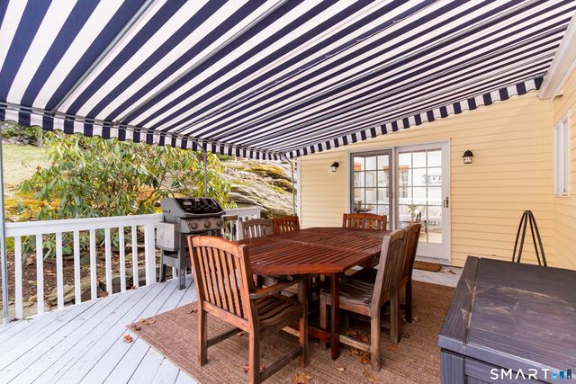 385 Samp Mortar Drive, Fairfield, CT 06824