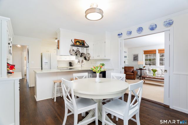 385 Samp Mortar Drive, Fairfield, CT 06824