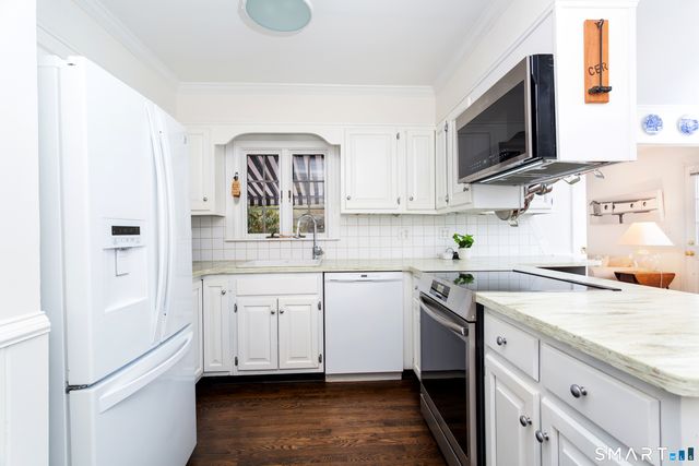 385 Samp Mortar Drive, Fairfield, CT 06824