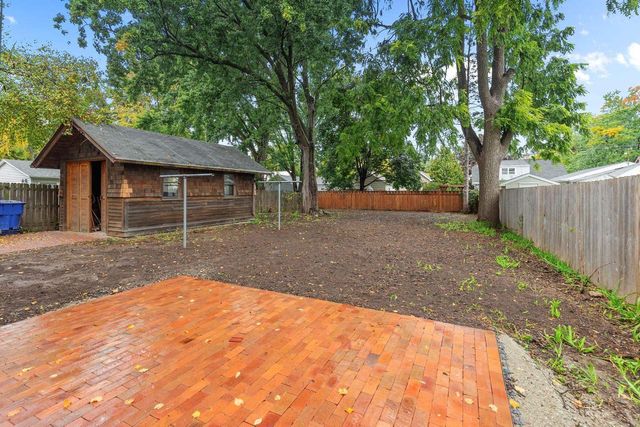 1016 W COMMERCIAL STREET, Appleton, WI 54914