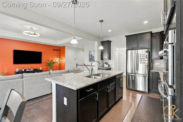 49532 Hancock Street, Canton, MI 48188