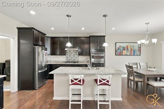 49532 Hancock Street, Canton, MI 48188
