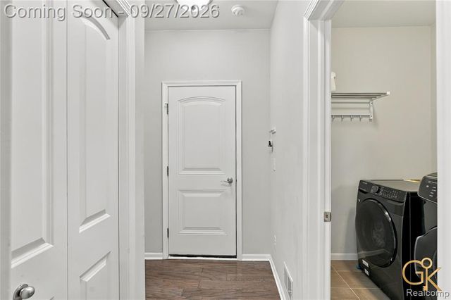 49532 Hancock Street, Canton, MI 48188