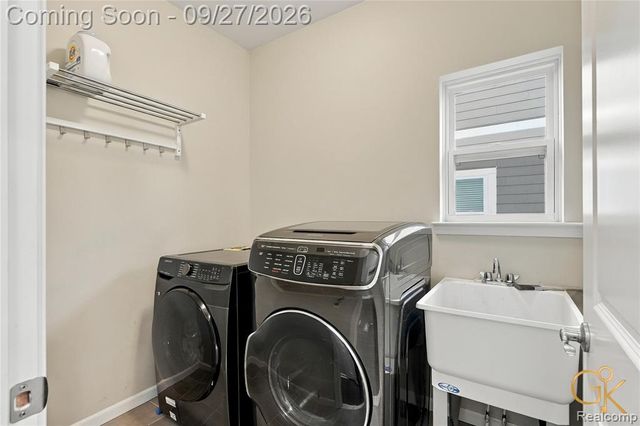 49532 Hancock Street, Canton, MI 48188