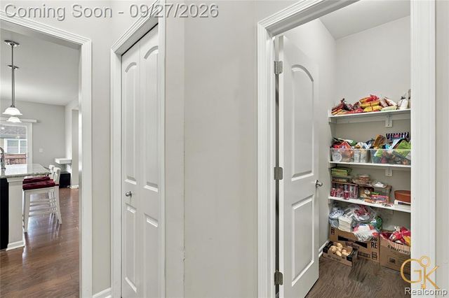 49532 Hancock Street, Canton, MI 48188