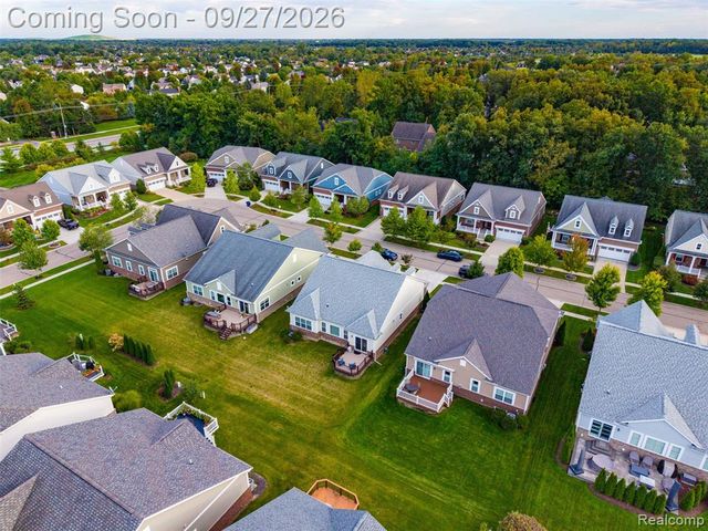 49532 Hancock Street, Canton, MI 48188