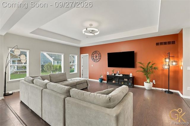 49532 Hancock Street, Canton, MI 48188