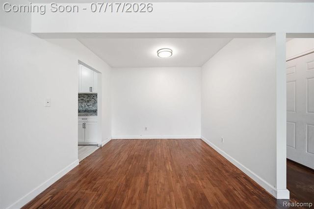 525 Fairbrook Street 207, Northville, MI 48167