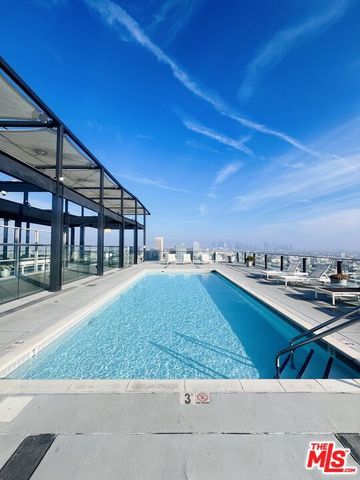 3810 Wilshire Boulevard 303, Los Angeles, CA 90010