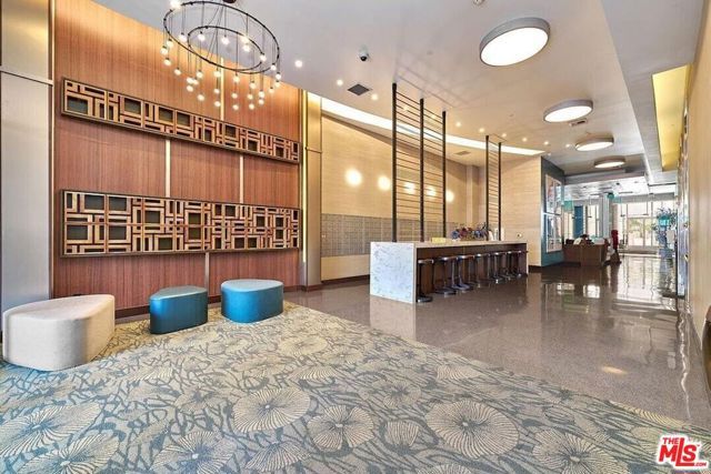 3810 Wilshire Boulevard 303, Los Angeles, CA 90010