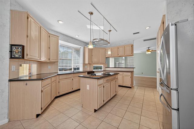 5002 Echo Falls Drive, Houston, TX 77345