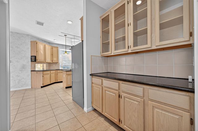 5002 Echo Falls Drive, Houston, TX 77345