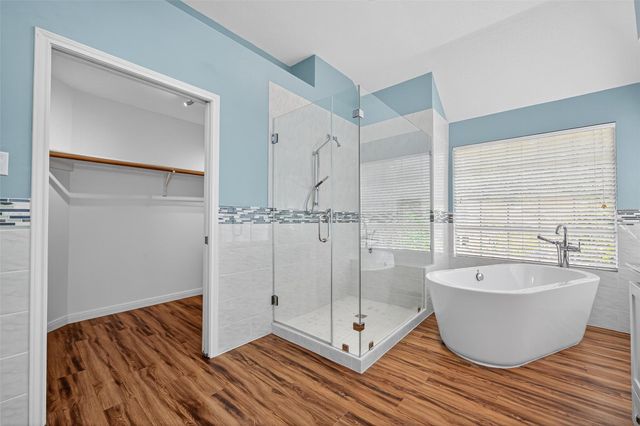 5002 Echo Falls Drive, Houston, TX 77345