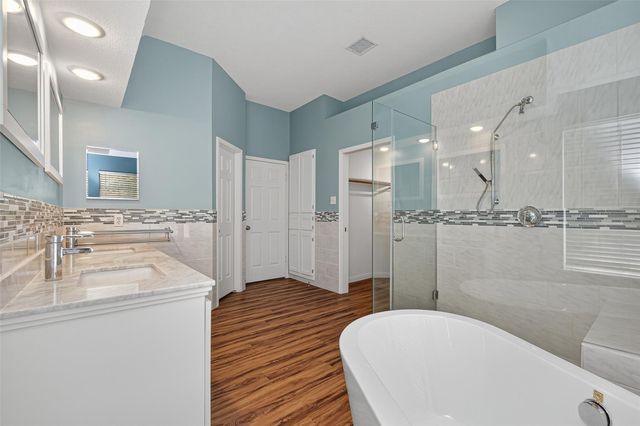 5002 Echo Falls Drive, Houston, TX 77345