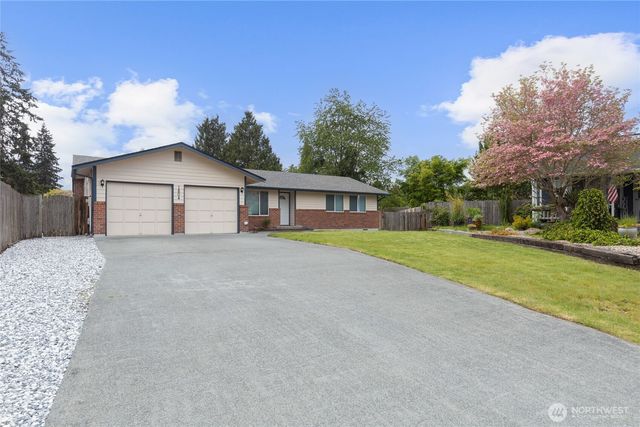 1804 157th Street Ct E, Tacoma, WA 98445